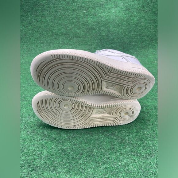 Nike Air Force White Womens - Picture 3 of 3